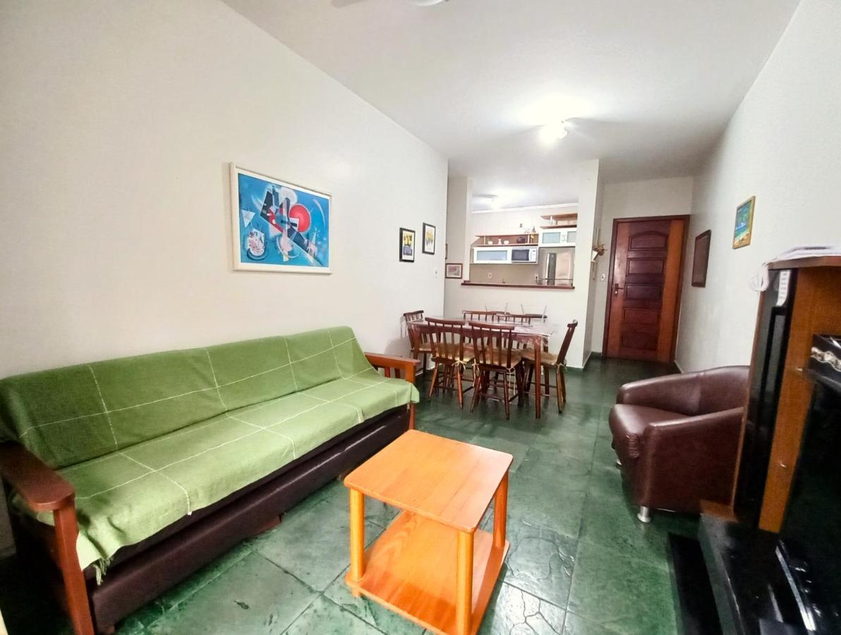 Apartamento Grande 50m Do Mar - Varanda E Praticidade